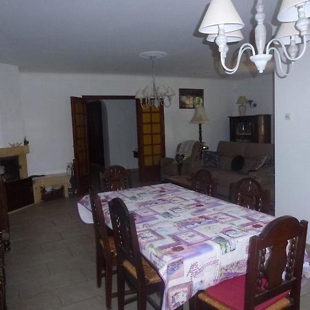 Chambre D'Hotes La Pinede Lambesc Ngoại thất bức ảnh