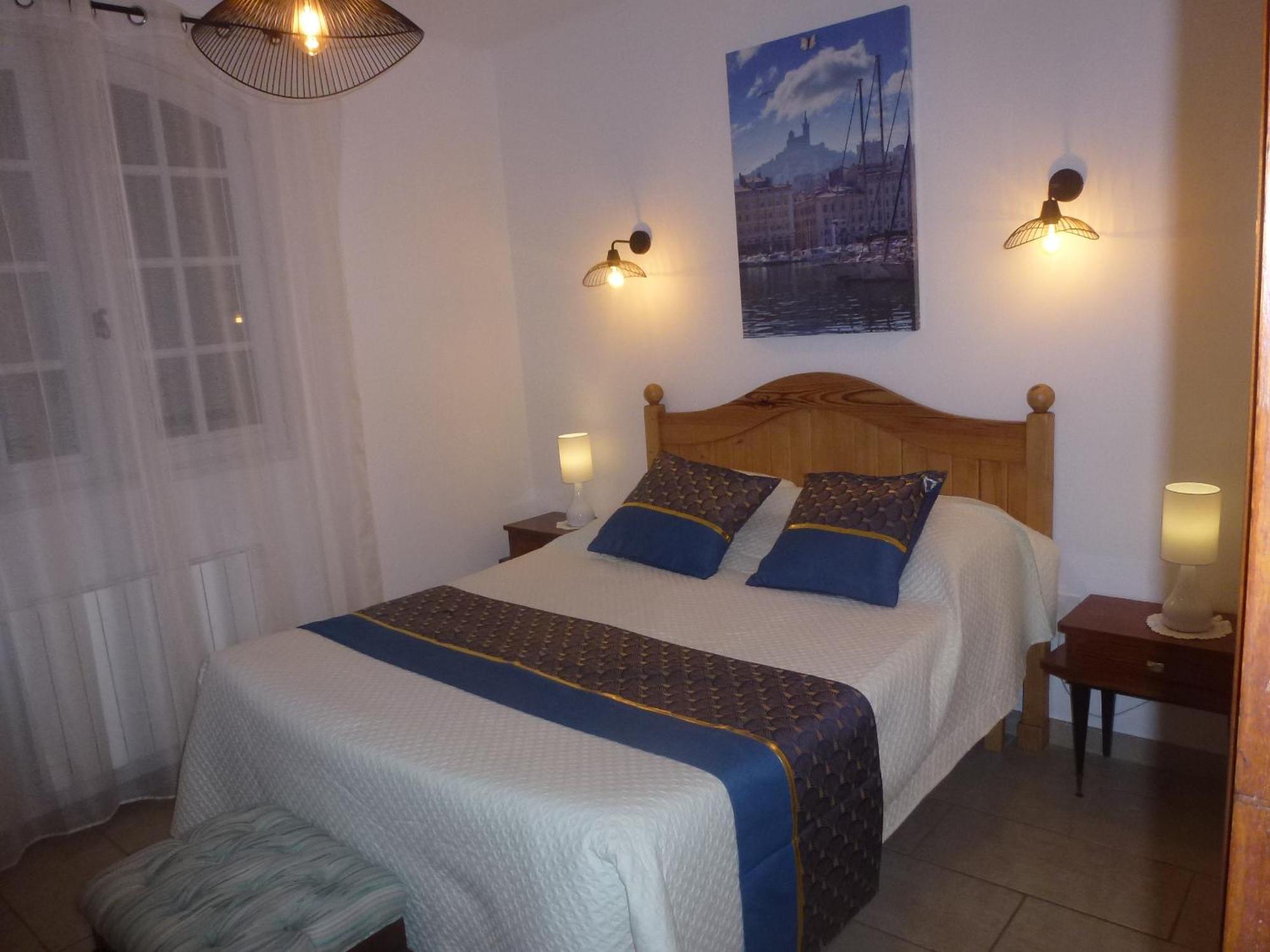 Chambre D'Hotes La Pinede Lambesc Ngoại thất bức ảnh
